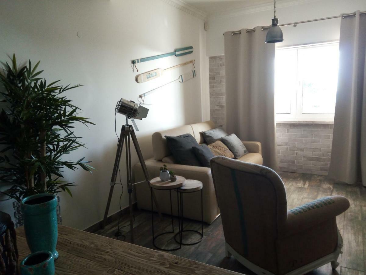 Beach Warehouse S.Pedro Estoril Appartement Buitenkant foto